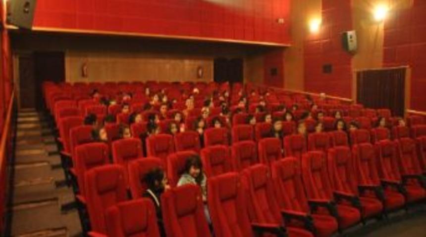 Şırnak Lisesi &Ouml;ğrencileri Avatar&rsquo;ı İzledi