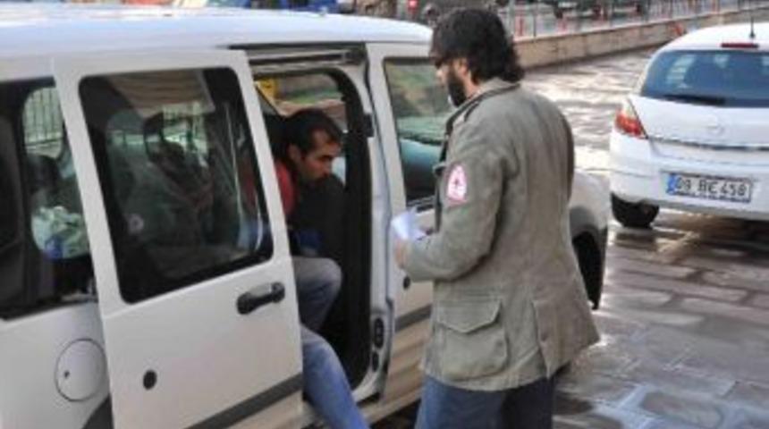 &Ouml;nce &Ouml;ld&uuml;rd&uuml; Sonra Eğlenmeye Gitti