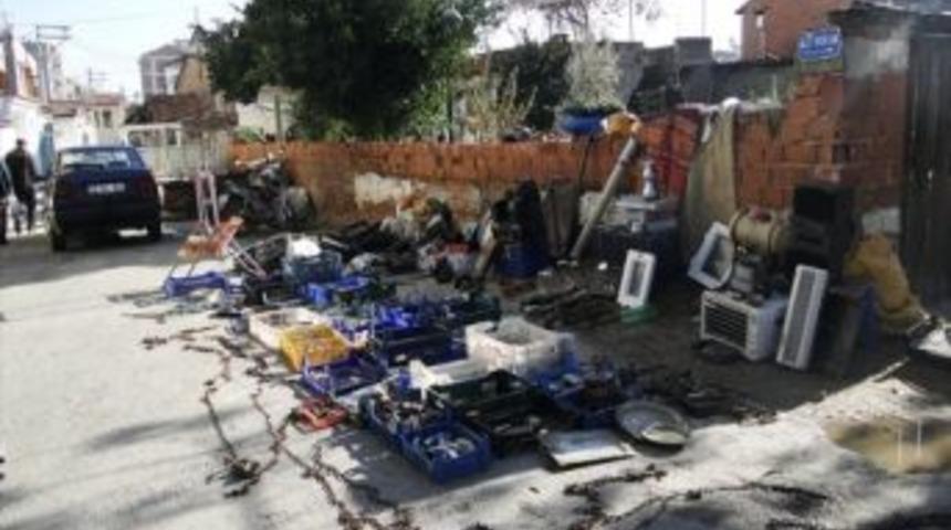 Salihli Bit Pazarı&rsquo;nda Yok Yok