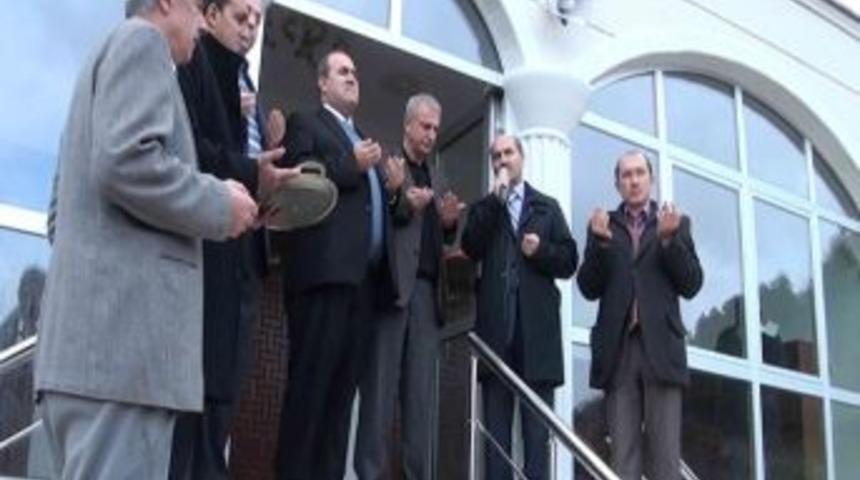 Toki'nin 9'luk Depreme Dayanıklı Camisine G&ouml;rkemli A&ccedil;ılış