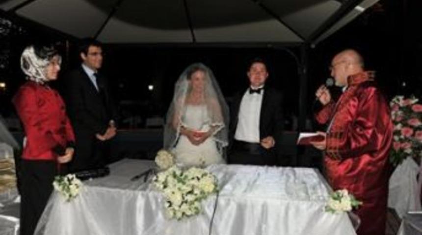 12.12.2012&rsquo;de Beykozlu 20 &Ccedil;ift &ldquo;Evet&rdquo; Diyecek