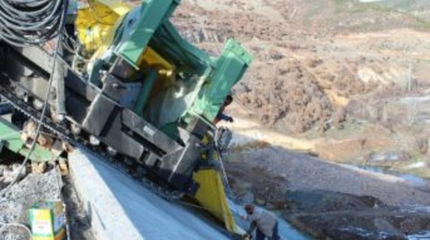 Damlapınar Barajı Ve Sulaması A&ccedil;ılıyor