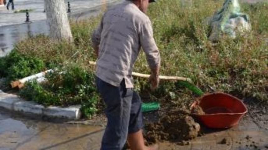 Bodrum Kaymakamlığı &Ouml;n&uuml;nde İlgin&ccedil; Eylem