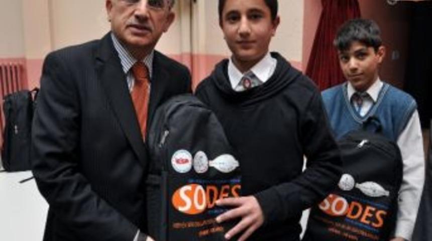 G&uuml;m&uuml;şhane&rsquo;de &ldquo;her Ev Bir Okul Her Veli Bir &Ouml;ğretmen&rdquo; Projesi Başladı