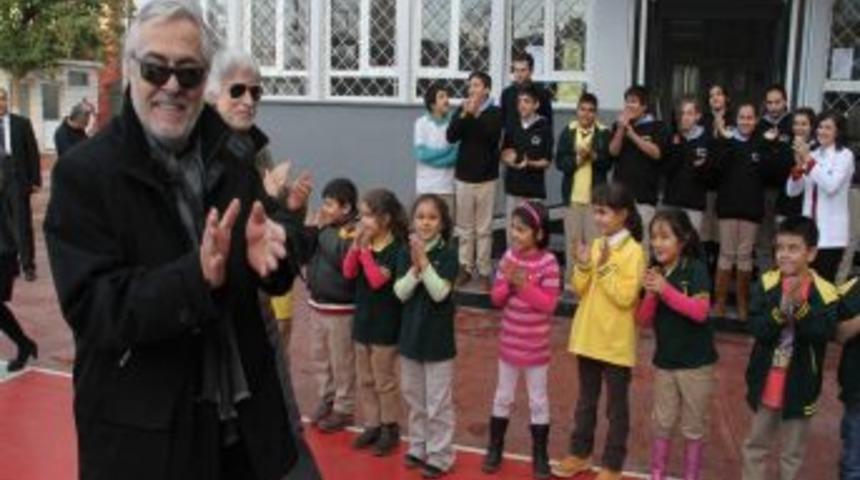 Rutkay Aziz: Tiyatrocu Değil Siyaset&ccedil;i Olmak Istiyordum