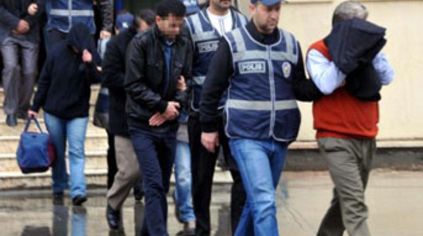 &Ccedil;ete lideri başpolis &ccedil;ıktı