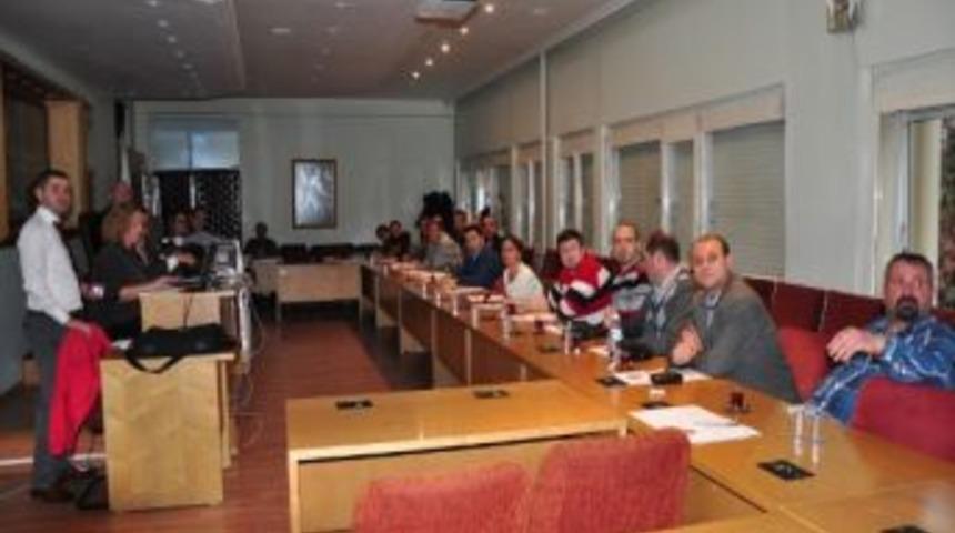 Hayvan Satıcılarına Seminer