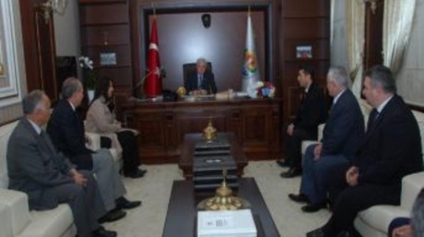 &Ouml;zel Eğitim Kurumları Aldırmaz&rsquo;ı Ziyaret Etti