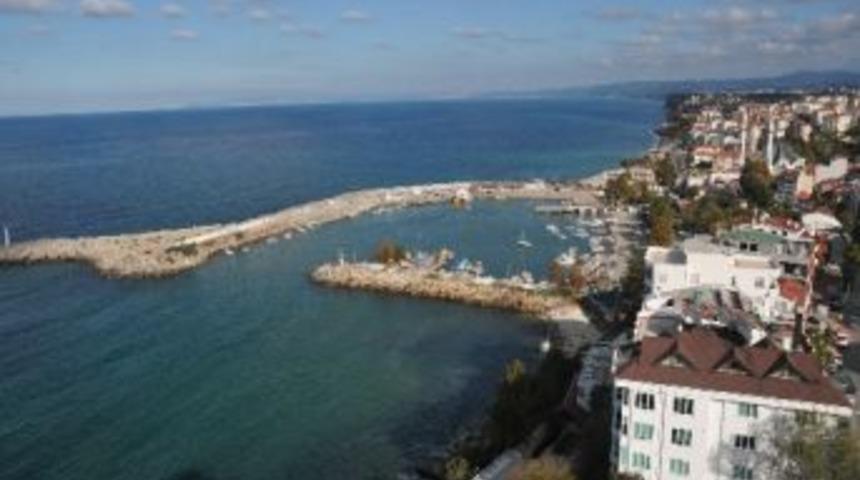 Ak&ccedil;akocalı Balık&ccedil;ılar, "balık&ccedil;ı Barınağı Mı? Balık&ccedil;ı Kapanı Mı? Belli Değil"