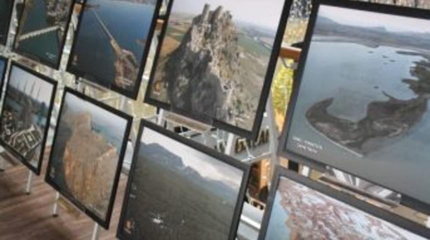 Forum Kayseri&rsquo;de &lsquo;g&ouml;ky&uuml;z&uuml;nden T&uuml;rkiye Manzaraları&rsquo; Fotoğraf Sergisi A&ccedil;ıldı