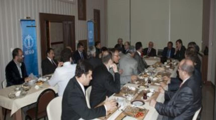 Eskişehirli Işadamları Kahvaltıda Buluştu