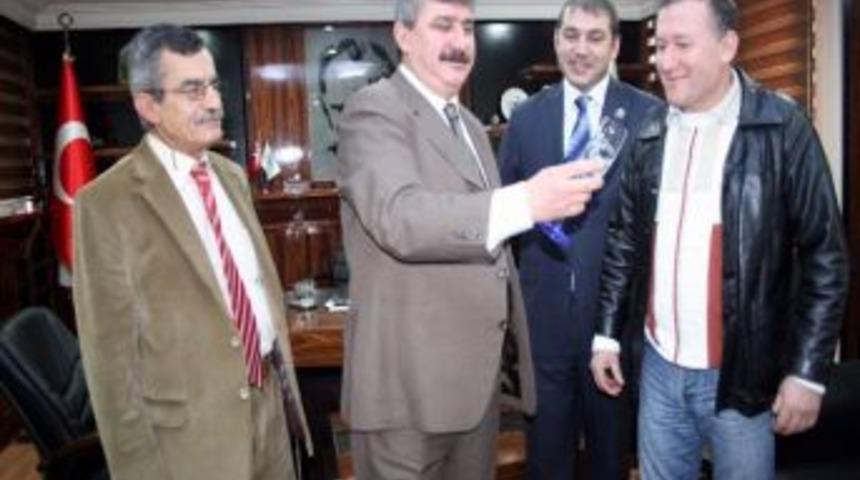 Orhangazi Belediye Başkanı Tartar: "dp'de Devam Edeceğim"