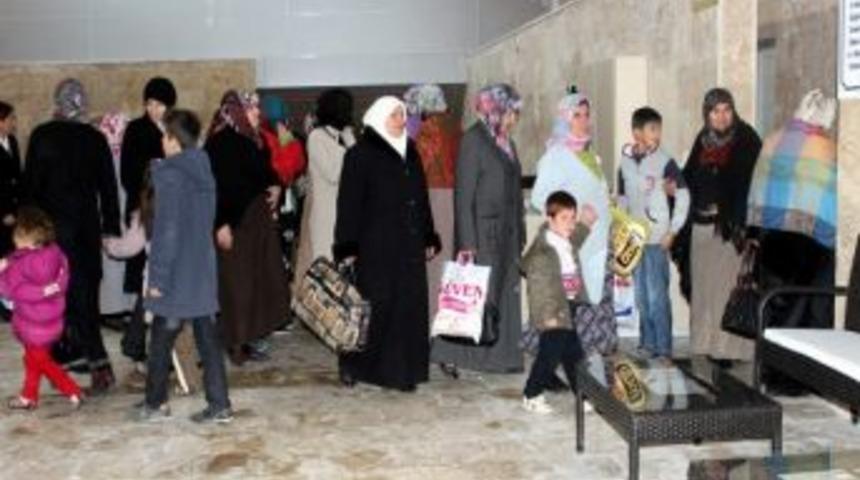 Kadınların Sıcak &Ccedil;ermik Gezileri Devam Ediyor