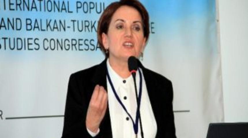 Akşener: &ldquo;t&uuml;rk Milleti Acıları Unutmayı Tercih Eder&rdquo;
