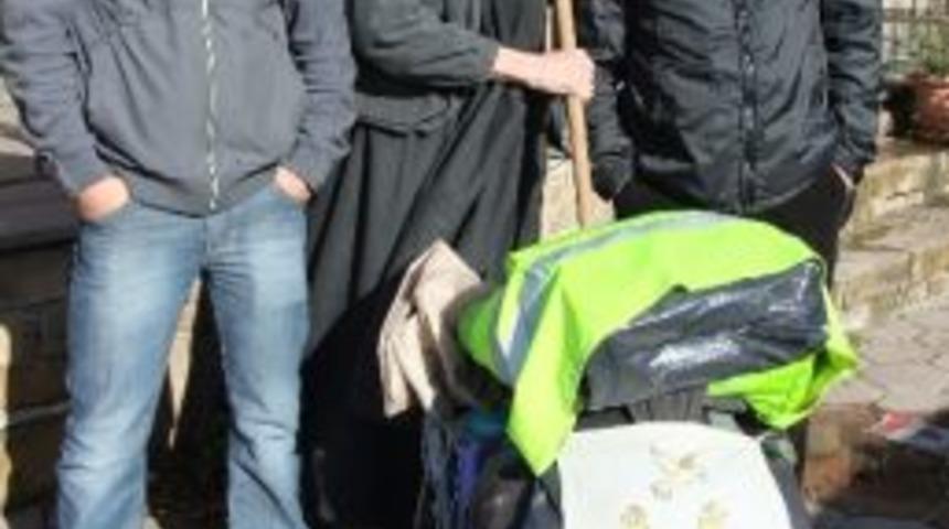 Barış İ&ccedil;in Fransa'dan Kud&uuml;s'e Y&uuml;r&uuml;yor