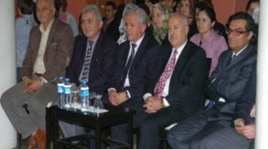 Madenciler G&uuml;n&uuml;n Kapsamında Dereceye Giren &Ouml;ğrencilere &Ouml;d&uuml;lleri Verildi