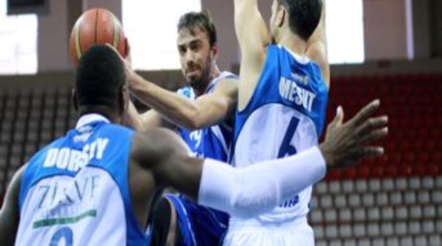 Royal Halı Gaziantep B&uuml;y&uuml;kşehir Belediye: 81 - T&uuml;rk Telekom: 69