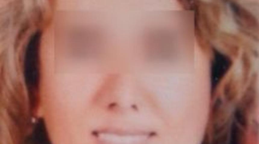 Annenin Cinneti: &Ouml;nce 2 &Ccedil;ocuğunu Yaraladı, Sonra Bı&ccedil;ağı Kendi Kalbine Sapladı