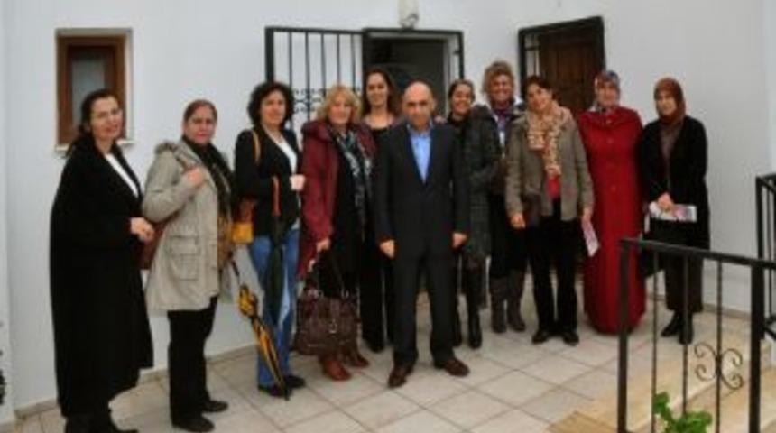 Ak Parti Bodrum Kadın Kollarından Bosiad&rsquo;a Ziyaret