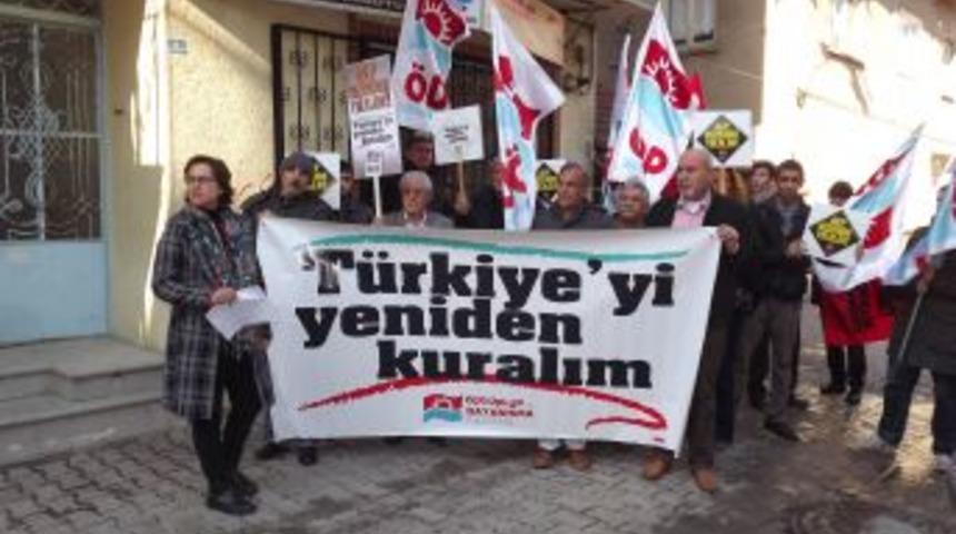 &Ouml;DP'liler Uşak'ta Eylem Yaptı