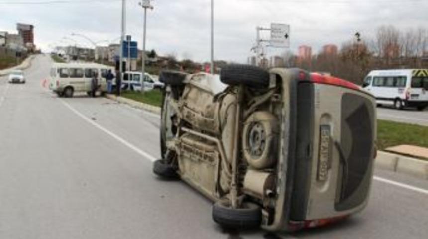 Samsunda Trafik Kazası: 5 Yaralı