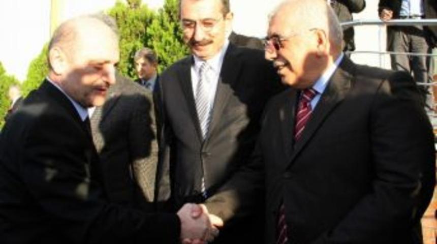 Bakan Bayraktar, Yolsuzluk İddialarına A&ccedil;ıklık Getirdi