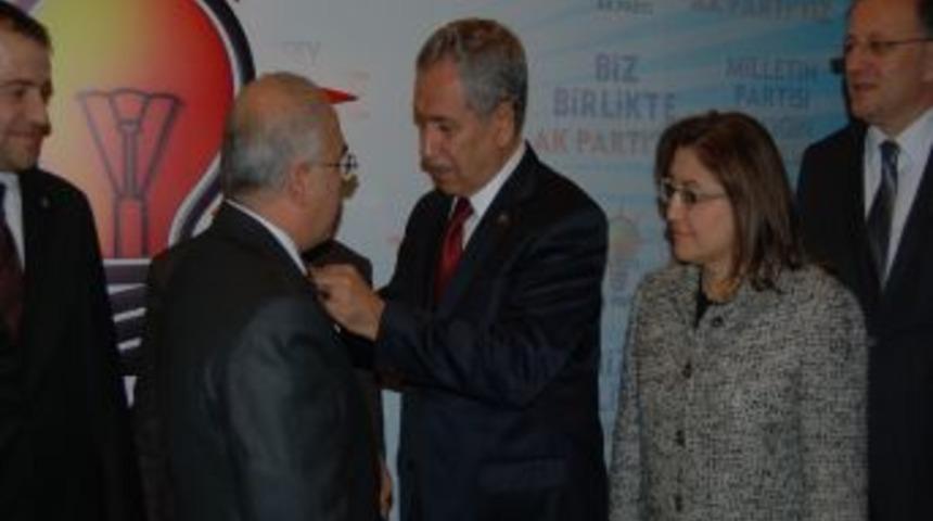 "Rabb'im Kılı&ccedil;daroğlu'na AK Parti'nin Adayına Oy Verme Hidayeti Nasip Etmiş"