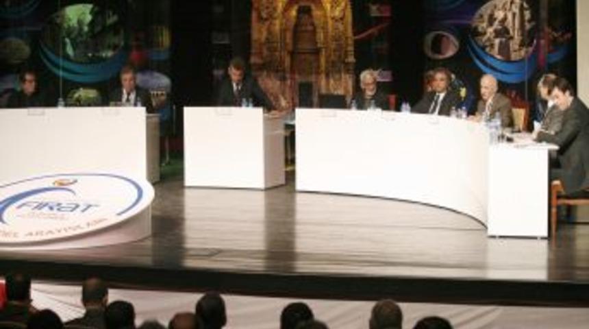 Artuklu &Uuml;niversitesi, K&uuml;rt&ccedil;e Savunma Terminolojisi Kitabı &Ccedil;ıkarıyor