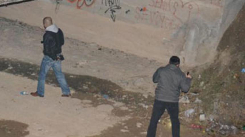 Bı&ccedil;aklanan gen&ccedil; hastanede &ouml;ld&uuml;