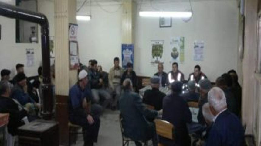 Korkuteli Jandarmadan K&ouml;yl&uuml;ye Trafik Semineri