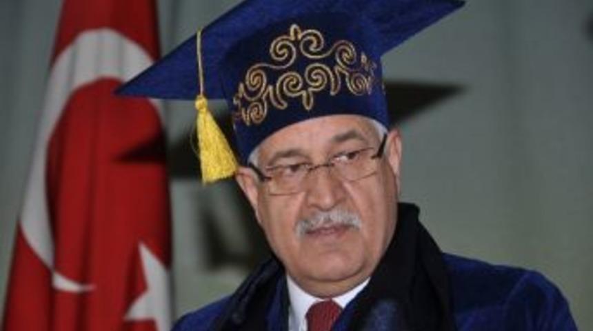 Ak Parti Milletvekili Erdoğan&rsquo;a Fahri Profes&ouml;rl&uuml;k &Uuml;nvanı