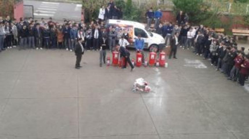 Burhaniye Sağlık Meslek’te Tatbikat Heyecanı