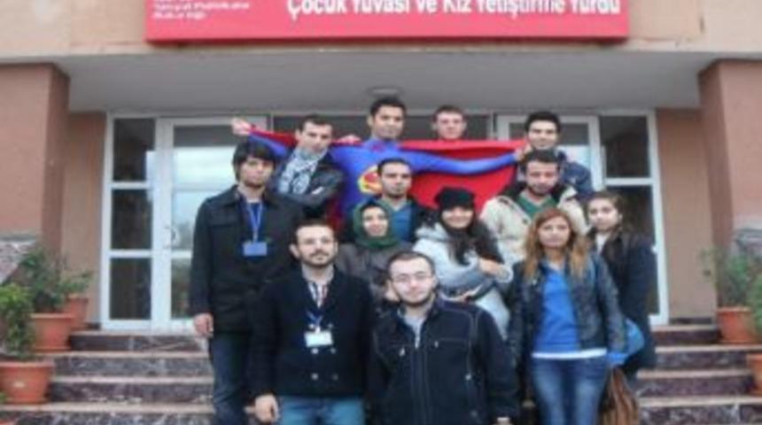 Kimsesiz Çocuklar Moral Buldu