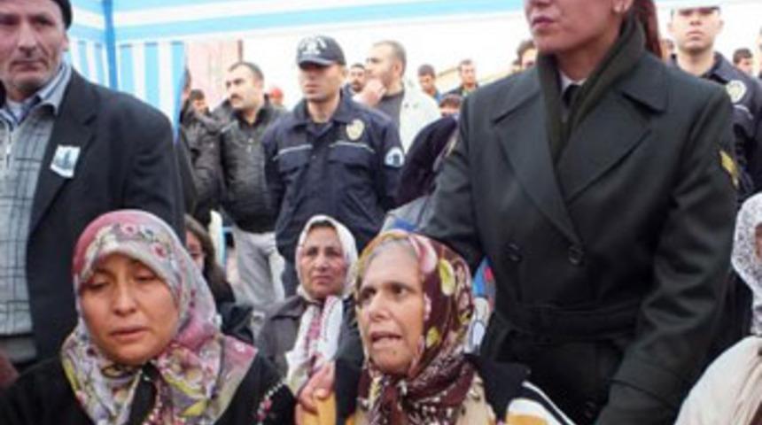 Şehit oğlunun acısına 1 ay dayanabildi!