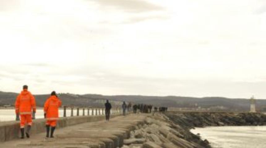 Kayıp Denizcileri Arama Çalışmaları Sürüyor