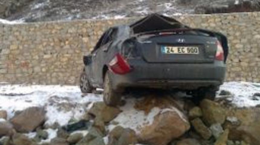 Kelkit’te Trafik Kazası: 3 Yaralı