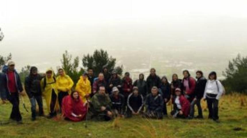 S&ouml;keli Dağ Ve Doğa G&ouml;n&uuml;ll&uuml;leri Yağmur-&ccedil;amur Dinlemedi