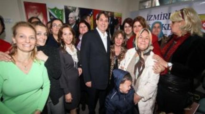 Konak&rsquo;tan Balkanlara Dostluk Eli