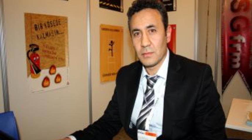 İş G&uuml;venliği I&ccedil;in Topluluk Kurup, &Uuml;cretsiz Hizmet Veriyorlar