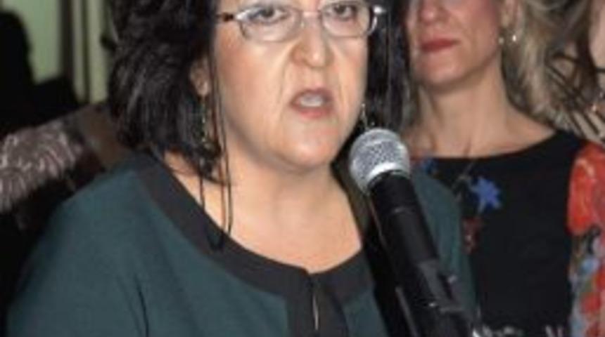 Yardımsever Kadınlar Kimsesiz &Ccedil;ocukların Kimsesi Olmak İ&ccedil;in Eğlendi