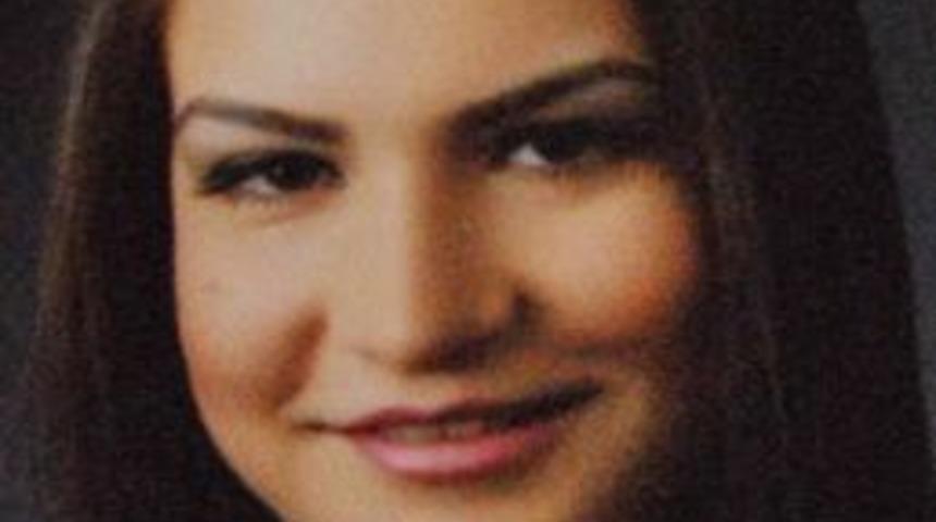 Servis Otob&uuml;s&uuml;n&uuml;n Altında Kalarak &Ouml;ld&uuml;