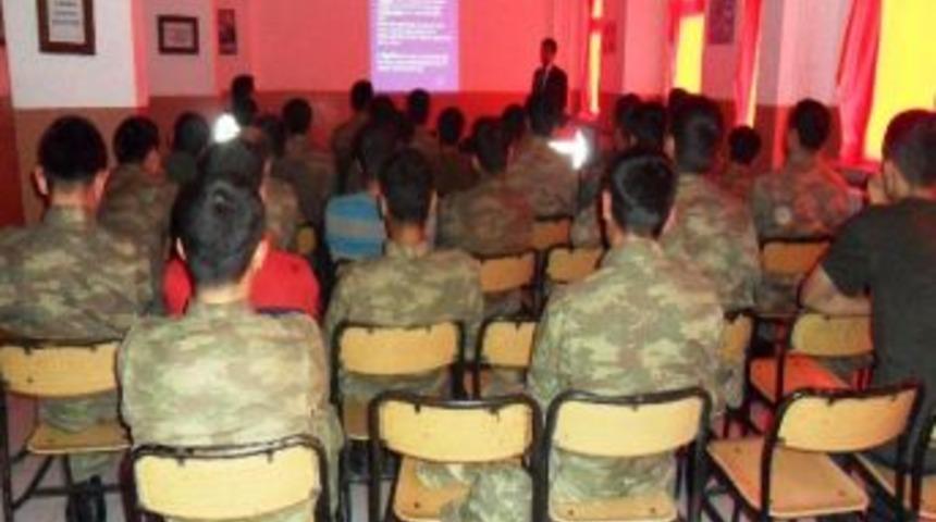 Askerlere 'sosyal G&uuml;venlik' Semineri