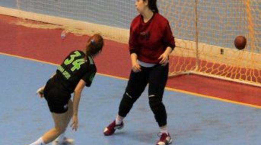 Hentbol Bayanlar Süper Lig