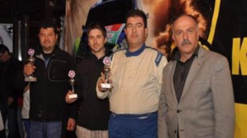 Otokros Şampiyonası'nda Kupalar Sahiplerini Buldu