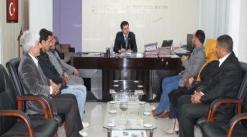 Birlik K&ouml;pr&uuml;s&uuml; Derneği, Kaymakam Fırat'ı Ziyaret Etti