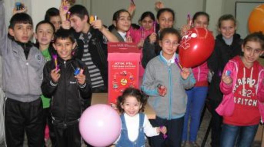 Ufuk Okuma Salonu &Ouml;d&uuml;ll&uuml; Atık Pil Toplama Kampanyası Başlattı