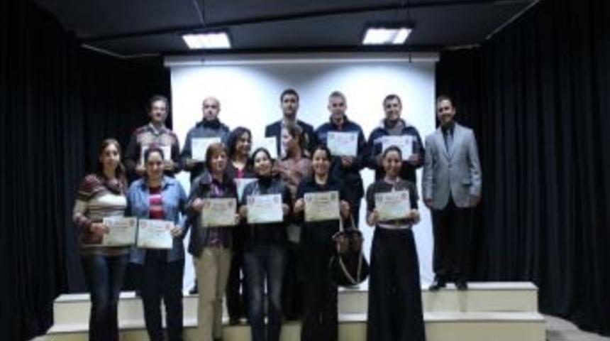 Veliler Anne Baba Okulundan Mezun Oldu