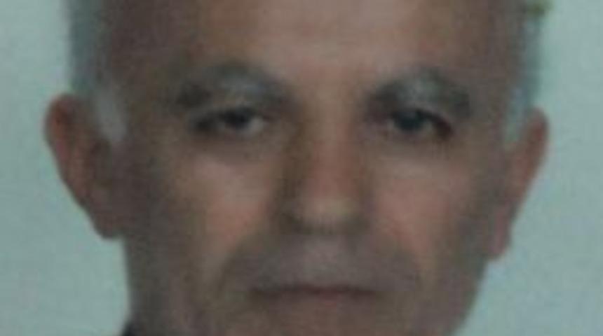 Otomobilin &Ccedil;arptığı Adam Kurtarılamadı