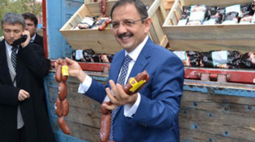 CHP tazminatıyla bedava sucuk