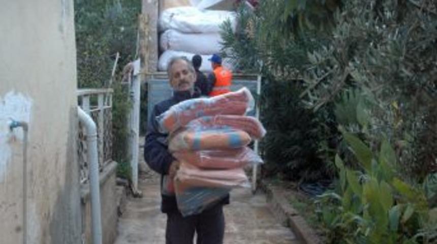 Kimse Yok Mu Derneği Selzedeleri Unutmadı